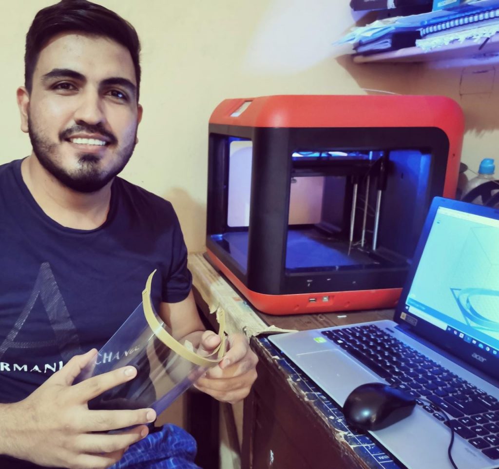 press 2 mascaras 3d