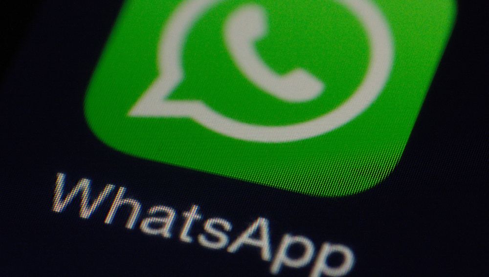 whatsapp logo