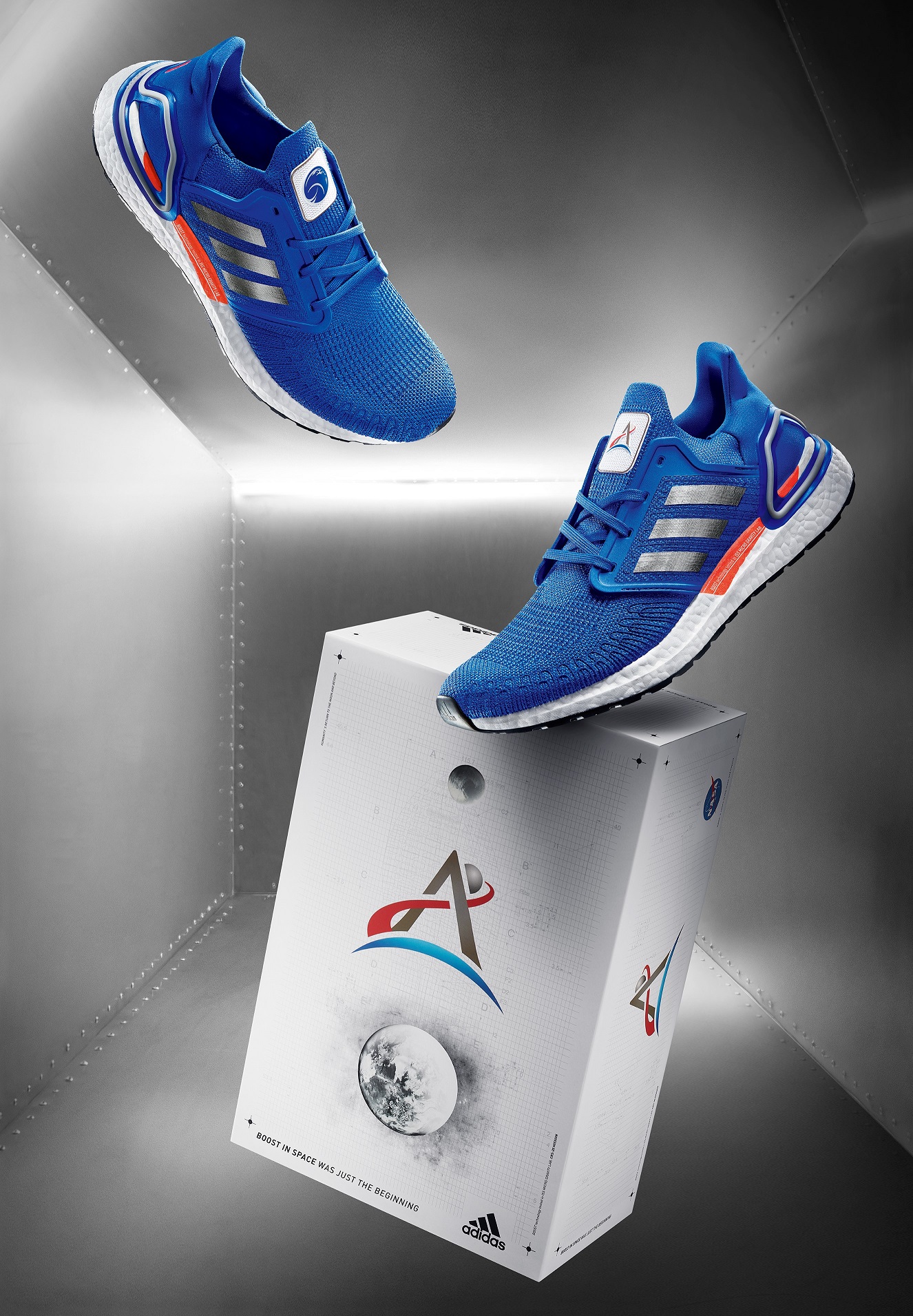 space race pr with shoes box 01 682985