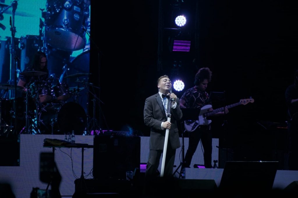 cristian castro 16