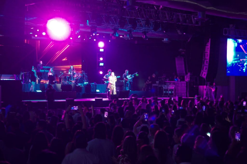 cristian castro 19