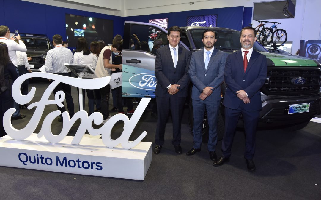 ford quito automundo