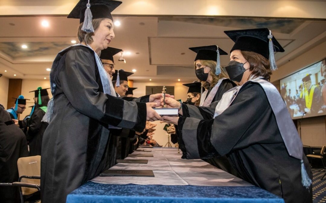graduaciOn utpl 2