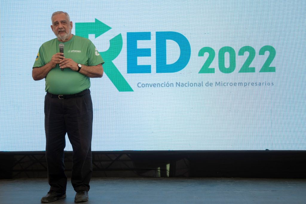 luis villacrEs presidente novacero