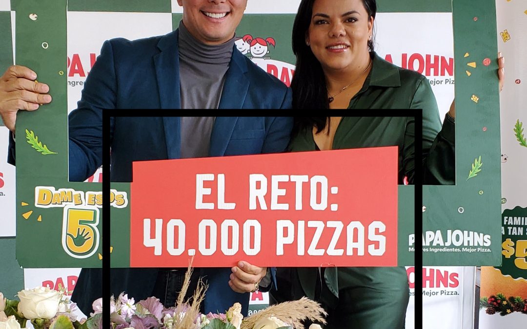 cristina navas vocero del pizza day de papa johns y cristina andrade presidenta de fundacioon fano