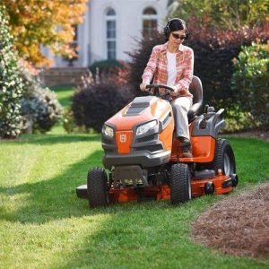 tractor tractor