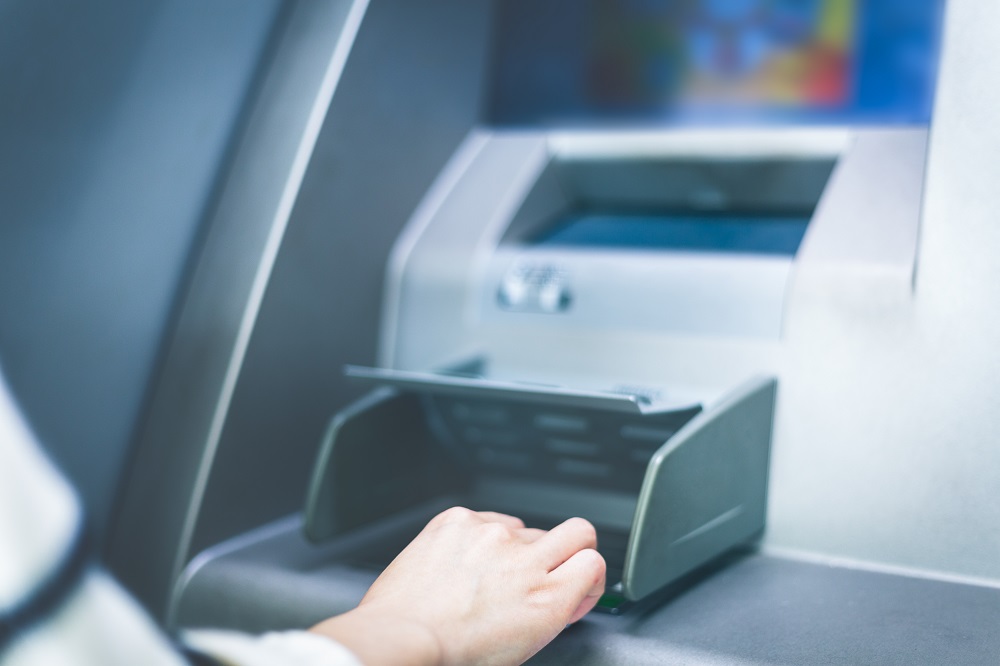 la gestion remota de cajeros automaticos con la plataforma vertiv™ avocent® adx